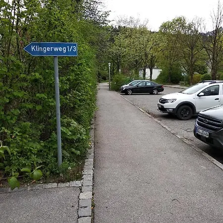 Klingerweg *